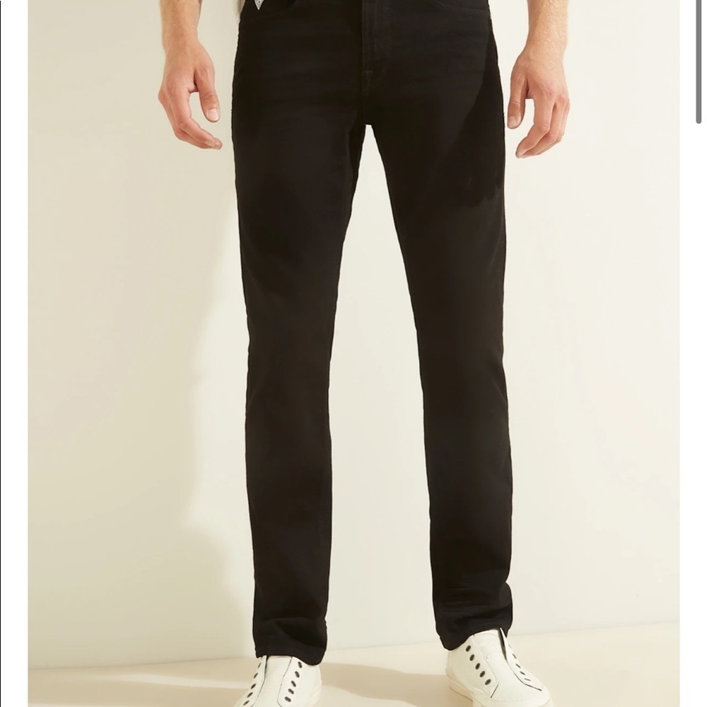 Men’s Guess Slim Straight Black Jeans waist 38